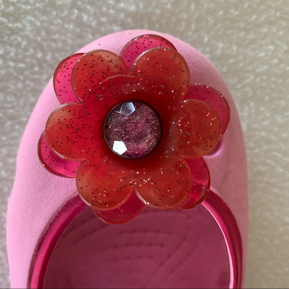 Pink Crocs - Picture 5 of 8